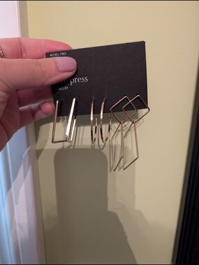 free press Geometric & Hoop Earring Set